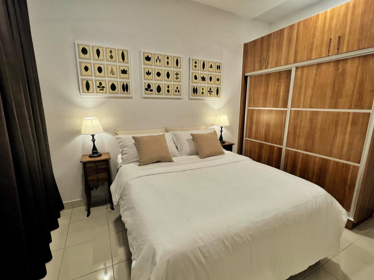 High Flyer Klia At Alanis Residence Kota Warisan Сепанг Екстериор снимка