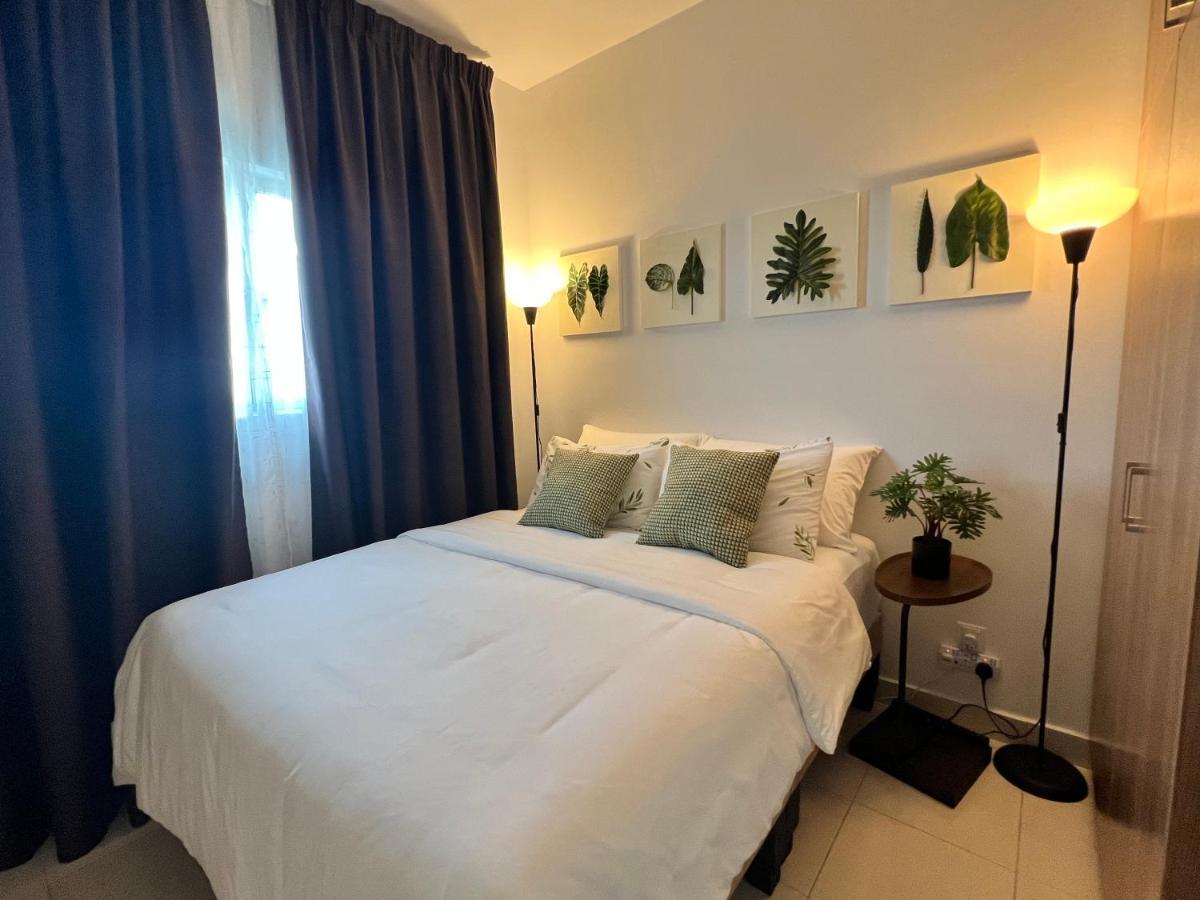 High Flyer Klia At Alanis Residence Kota Warisan Сепанг Екстериор снимка