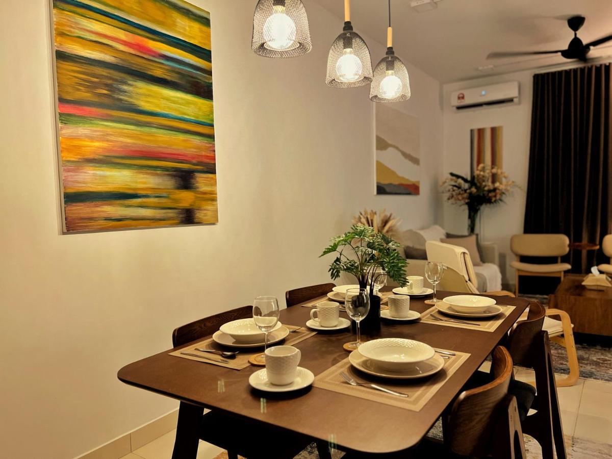 High Flyer Klia At Alanis Residence Kota Warisan Сепанг Екстериор снимка